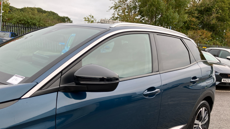 Peugeot 3008 1.6 Hybrid 225 Allure 5dr e-EAT8 Estate